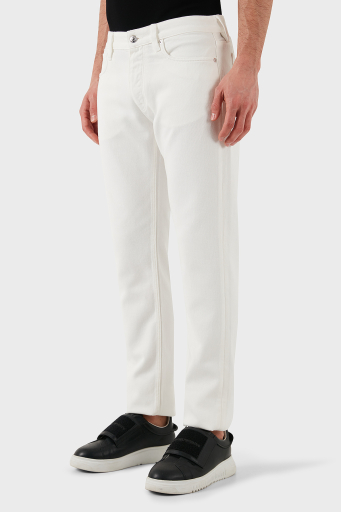 Emporio Armani Slim Fit Düşük Bel Düz Paça Jeans Erkek Kot Pantolon EM000668 AF12631 U0003 BEYAZ - 10