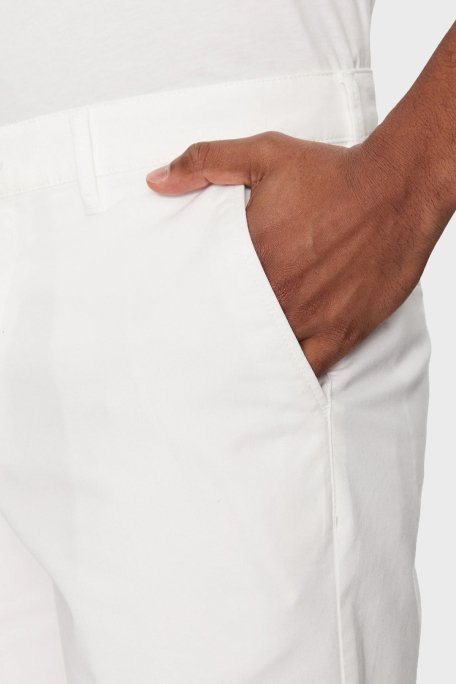 Emporio Armani Streç Pamuklu Regular Fit Normal Bel Erkek Short EM000591 AF12336 U0002 BEYAZ - 4
