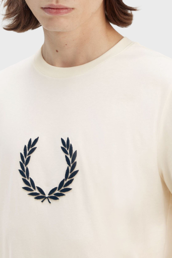 Fred Perry % 100 Pamuk Logo Nakışlı Regular Fit Bisiklet Yaka Erkek T Shirt M8587 560 EKRU - 4