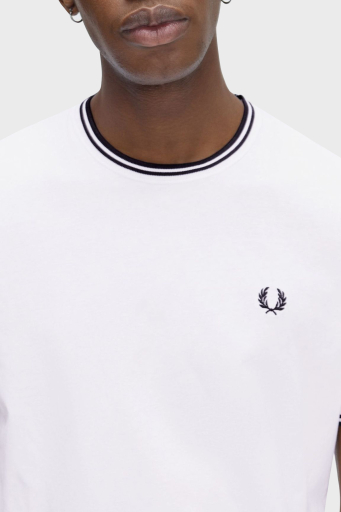Fred Perry % 100 Pamuk Regular Fit Şerit Detaylı Sıfır Yaka Erkek T Shirt M1588 100 BEYAZ - 2