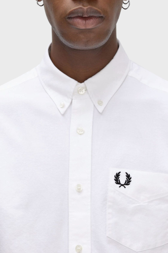 Fred Perry Logolu % 100 Pamuk Regular Fit Tek Cepli Düğmeli Yaka Erkek Gömlek M5516 100 BEYAZ - 3