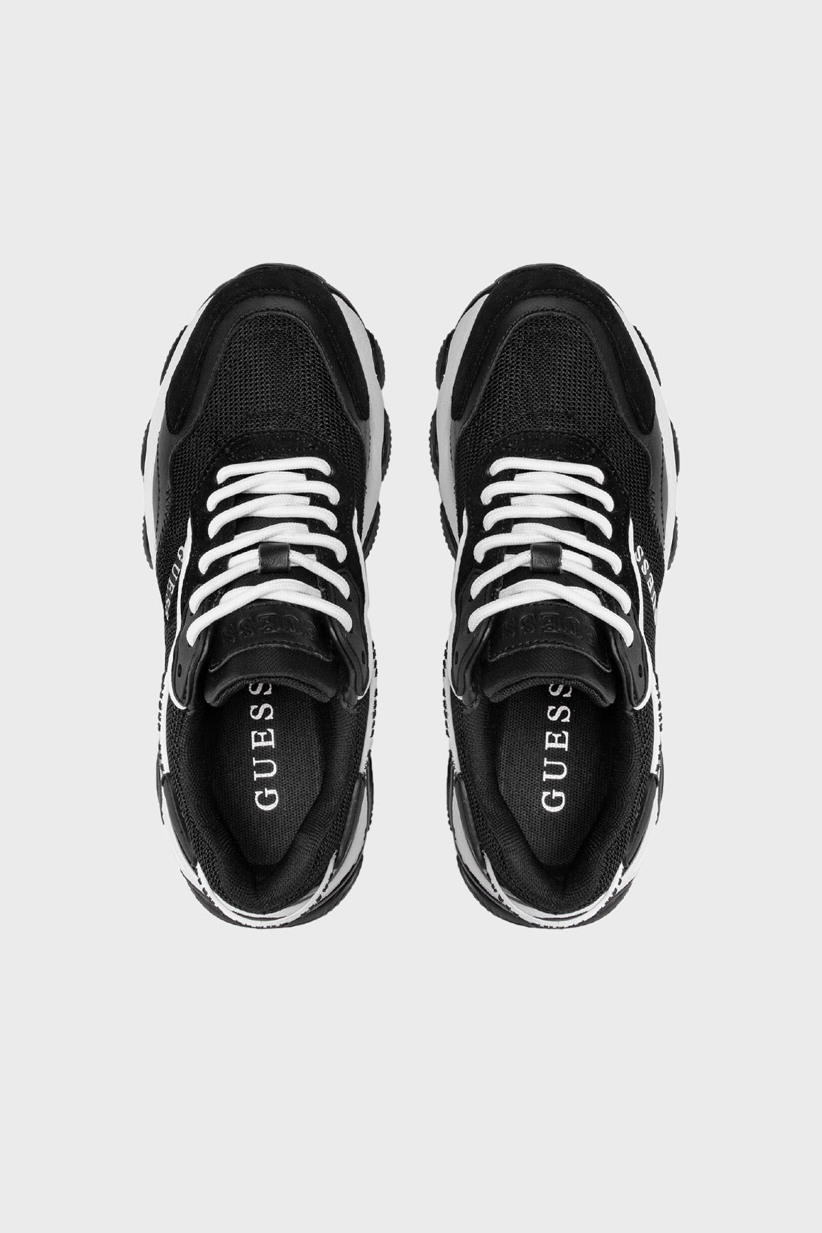 Guess Micola Logolu Kalın Tabanlı Sneaker Bayan Ayakkabı FL7MIC LEA12 BLACK SİYAH