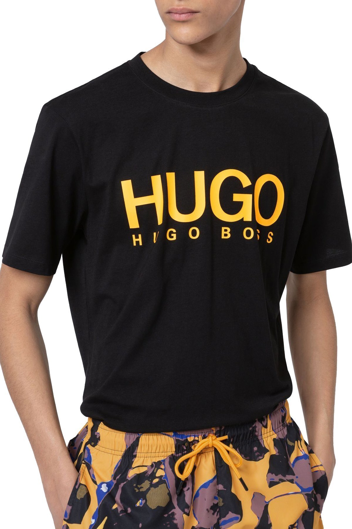 Hugo Boss % 100 Pamuklu Bisiklet Yaka Erkek T Shirt 50447980 001 SİYAH