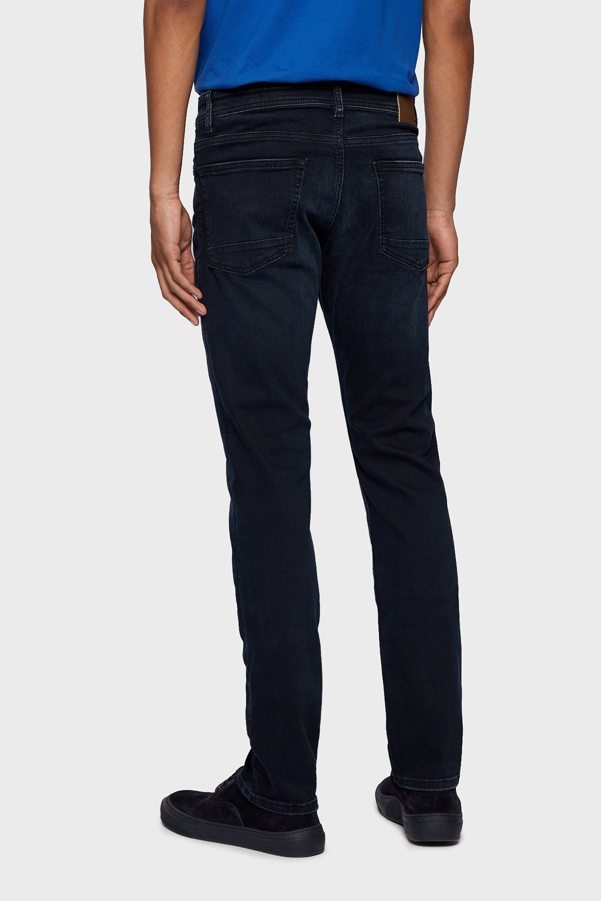 Hugo Boss Slim Fit Cepli Pamuklu Jeans Erkek Kot Pantolon 50453250 403 LACİVERT