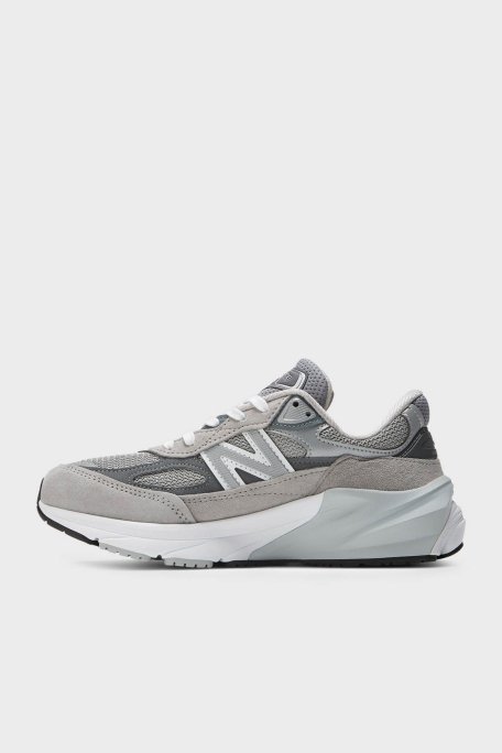 New Balance Domuz Derisi Karışımlı Kalın Taban Sneaker Unisex Ayakkabı W990GL6 GRİ - 2