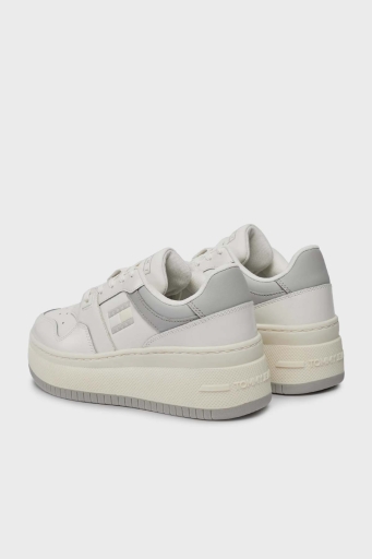 Tommy Hilfiger Logolu Retro Basket Flatform Sneaker Bayan Ayakkabı EN0EN02523 YBL BEYAZ - 27