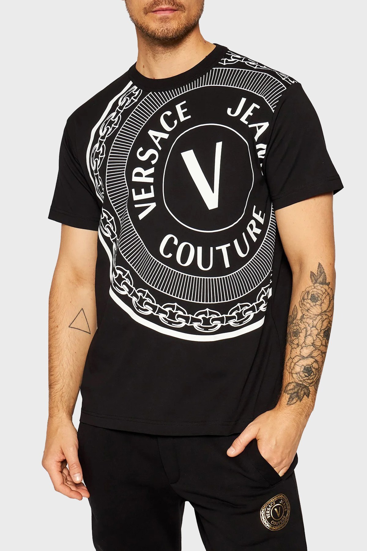Versace Jeans Couture Baskılı Regular Fit Bisiklet Yaka Pamuklu Erkek T Shirt 71GAHT19 CJ00T 899 SİYAH