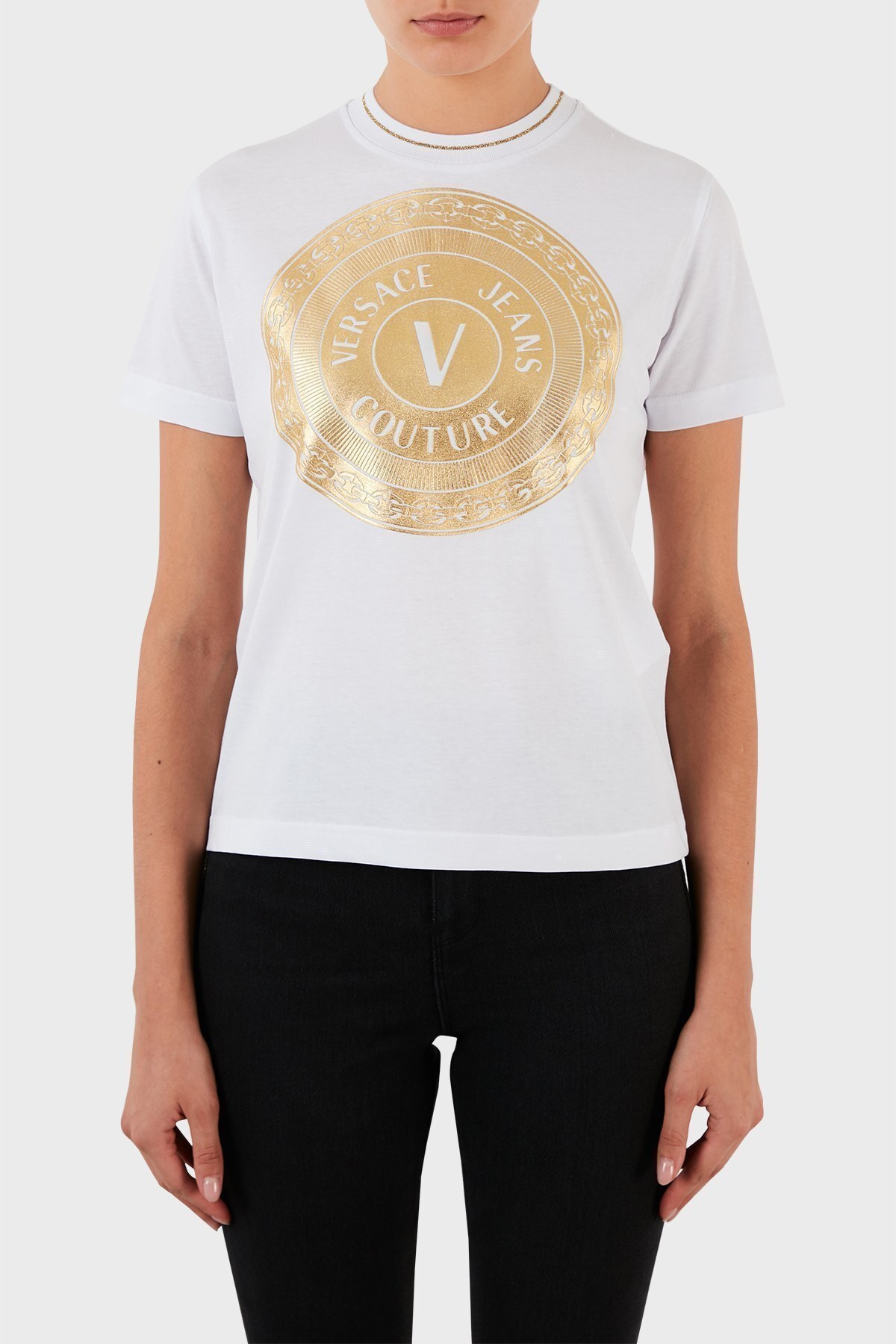 Versace Jeans Couture % 100 Pamuk Regular Fit Bayan T Shirt B2HWA7TC 30319 K41 BEYAZ